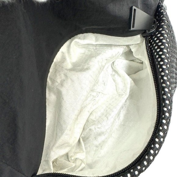 BOTTEGA VENETA body bag bag waist pouch Waist Pouch Nylon Black - Picture 13 of 15